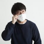 花粉症対策にメガネ!度付きの花粉症メガネやマスクのせいで曇る際の対処法